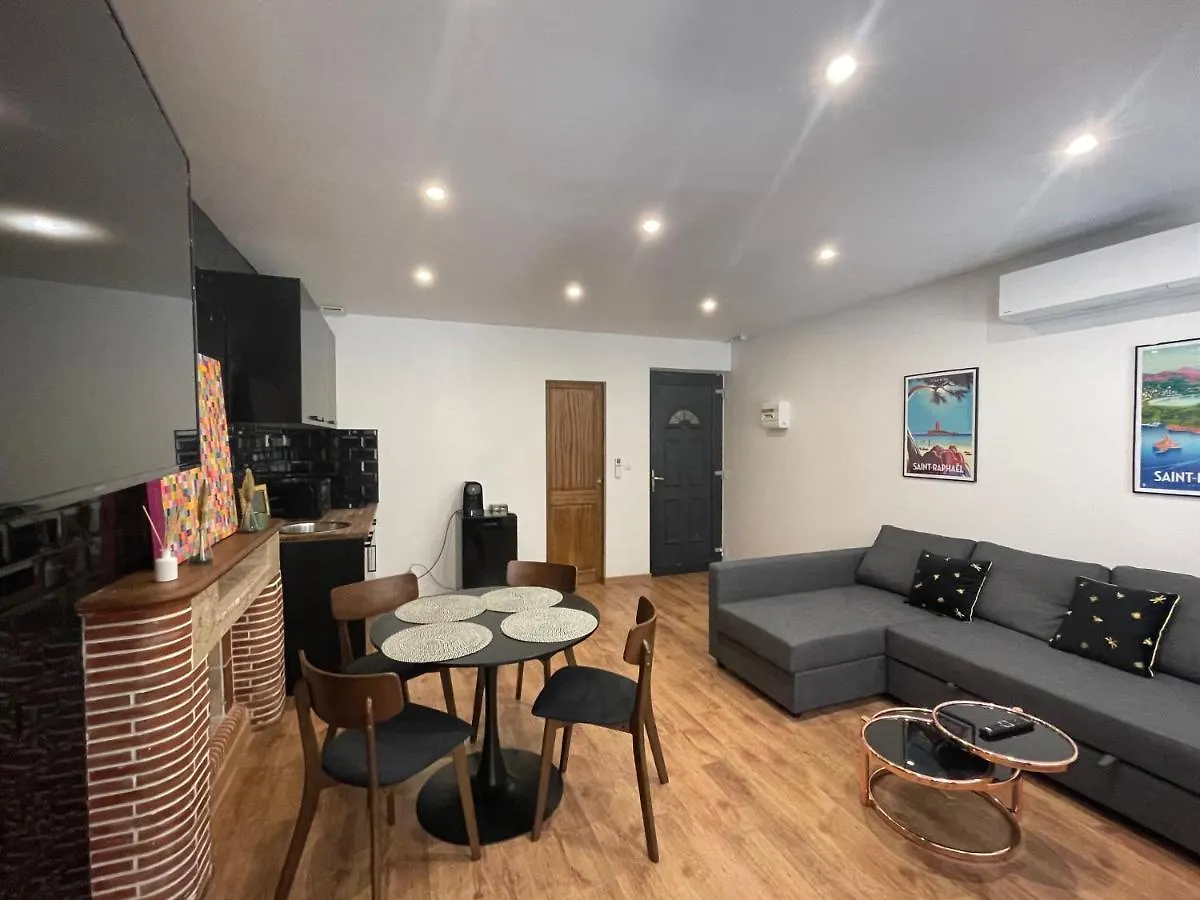 شقة Villa Honore, Veritable Tout A Pied, Plein Centre-Ville, Plage A 5Min A Pied Saint-Raphaël