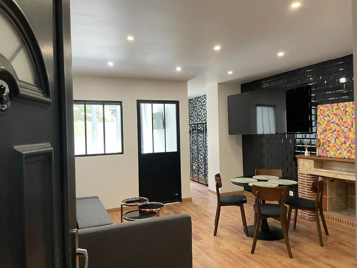 Villa Honore, Veritable Tout A Pied, Plein Centre-Ville, Plage A 5Min A Pied Saint-Raphaël شقة
