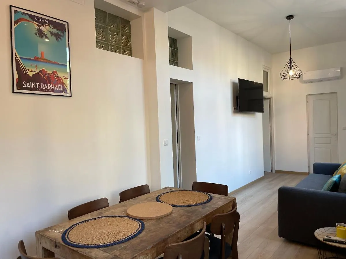 شقة Villa Honore, Veritable Tout A Pied, Plein Centre-Ville, Plage A 5Min A Pied Saint-Raphaël