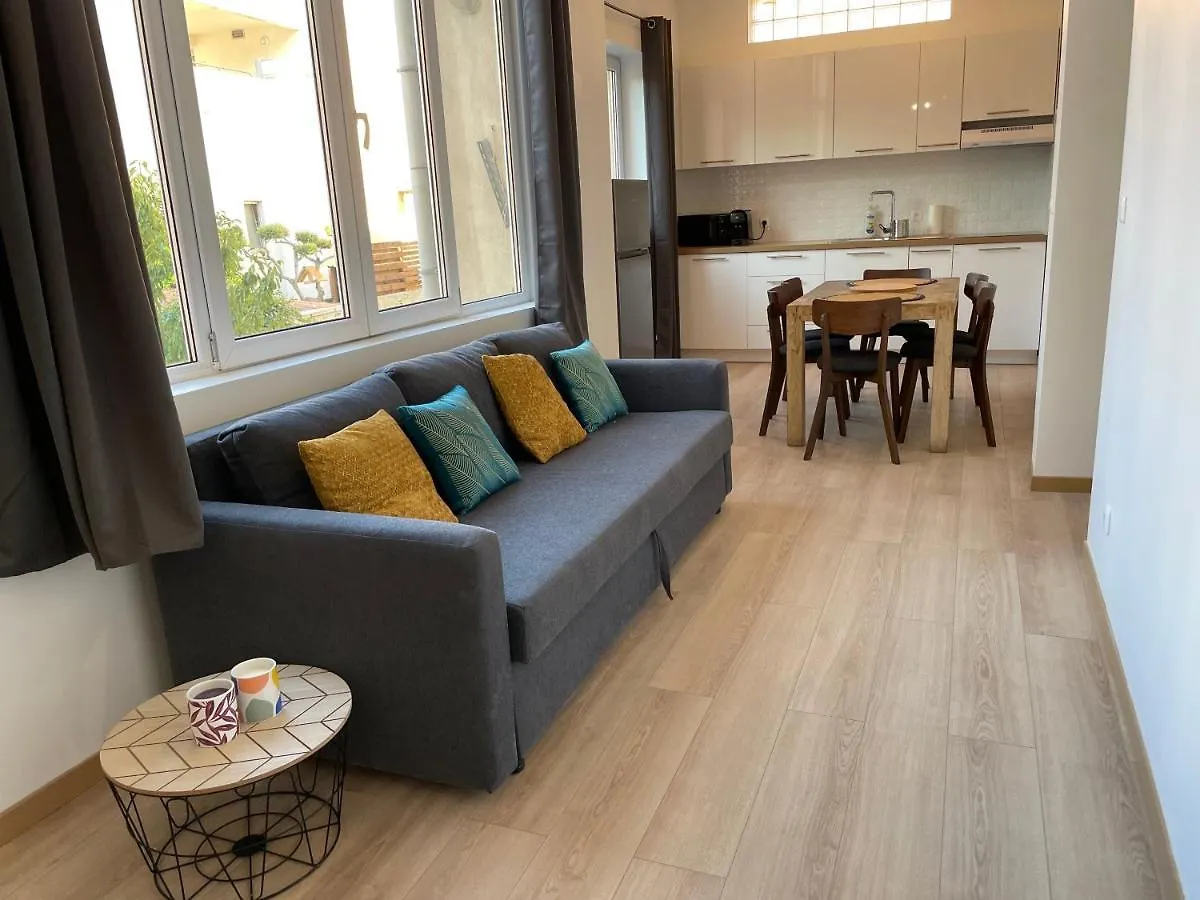 Villa Honore, Veritable Tout A Pied, Plein Centre-Ville, Plage A 5Min A Pied Saint-Raphaël شقة