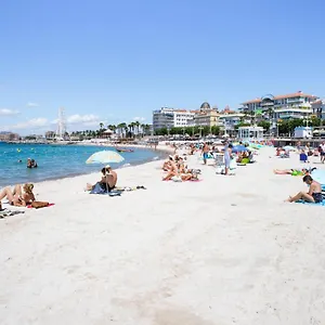 2 Neuf A 100m Des Plages Et De La Gare Saint-Raphaël