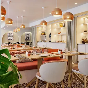 Hotel Mercure Raphael Centre Plage, Saint-Raphaël